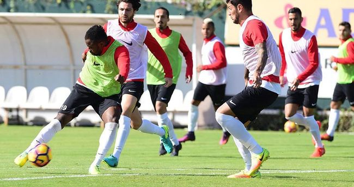Antalyaspor Taktik Çalıştı