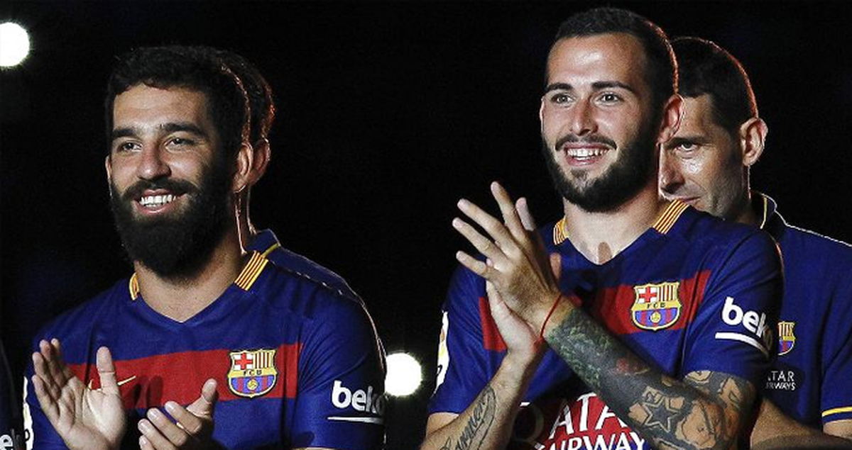 Aleix Vidal, Arda Turan'ın Sözlerinden Sonra Galatasaray'a Sıcak Bakmaya Başladı