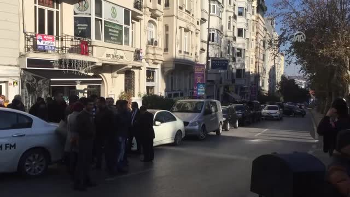 Ayşenur Bahçekapılı'nın Almanya'da Alıkonulması Protesto Edildi - Istanbul