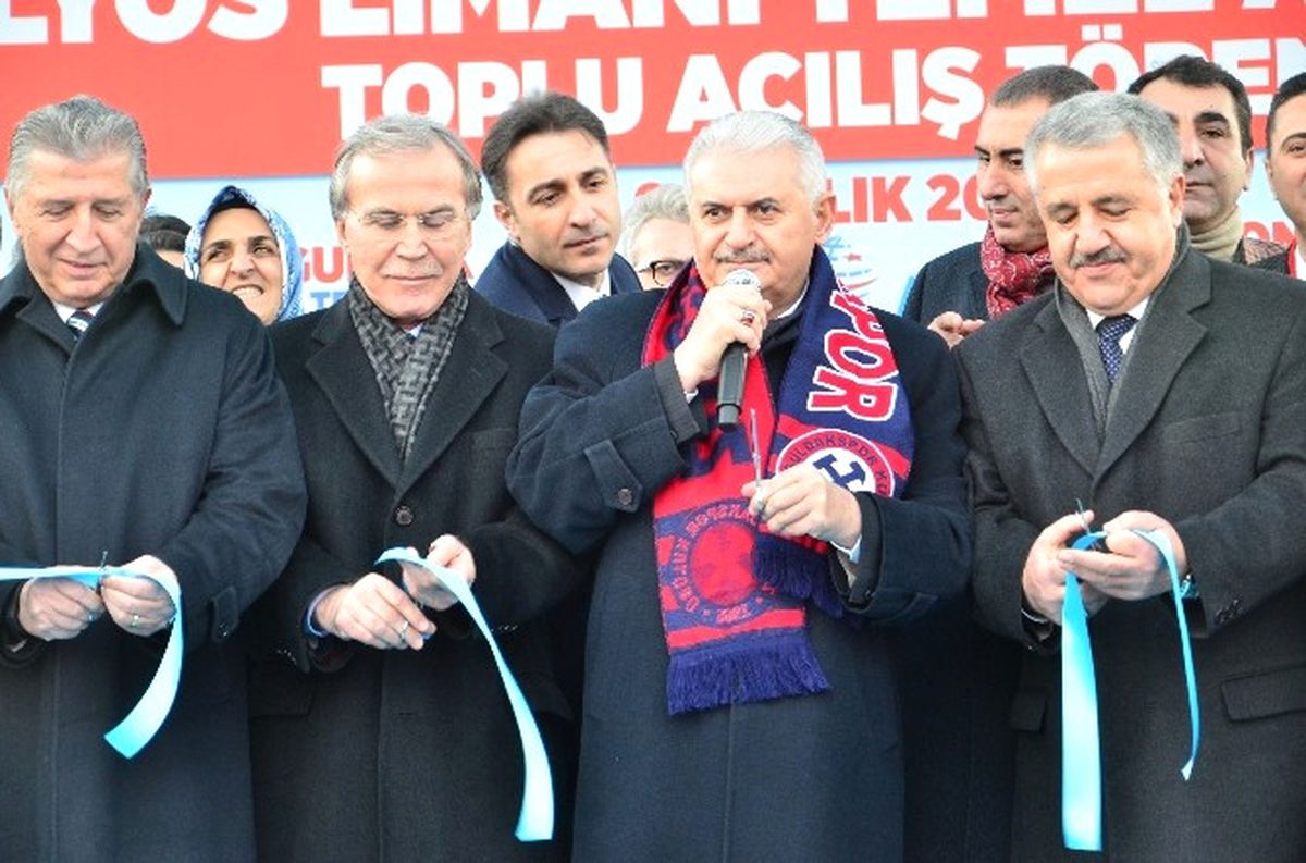 Başbakan Binali Yıldırım: "Anadolu Toprağının İnsanı Olduğu Sürece Bu Ülkeyi Kimse Dize Getiremez,...