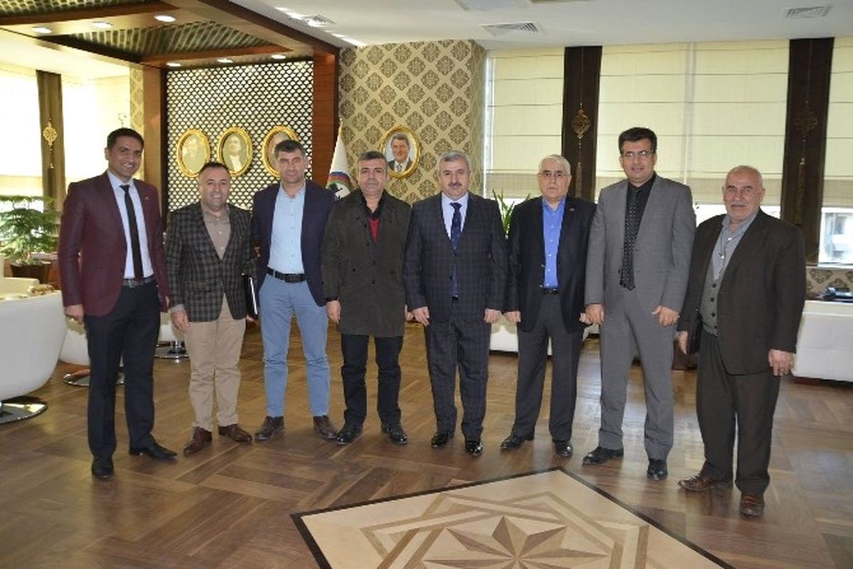 Başkan Baran, Kocaeli Anadolu İlleri Derneğini Ağırladı