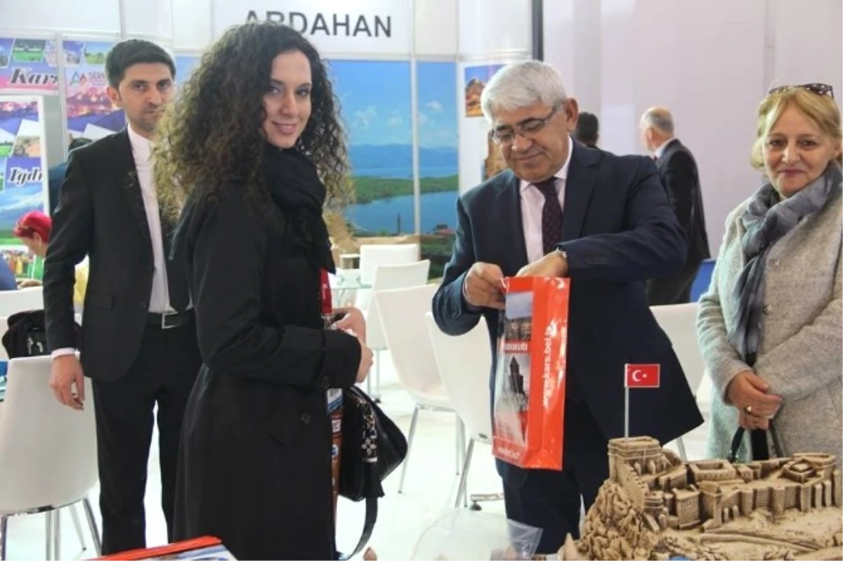 Başkan Karaçanta, Kars\'ı Travel Turkey İzmir Turizm Fuar\'ında Anlattı