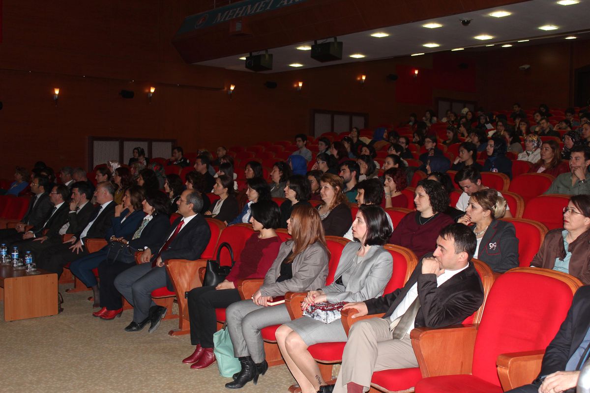 Burdur\'da "Girişimcilik" Programı