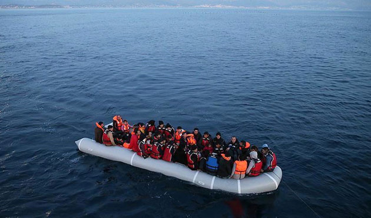 Çanakkale\'de Yabancı Uyruklu 15 Kişi Kurtarıldı