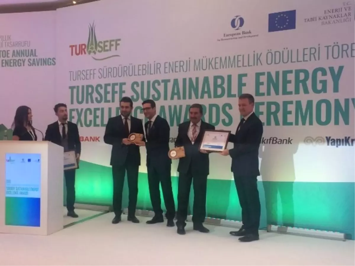 Çöpgaz Elektrik Üretim Tesisi Üstün Başarı Ödülü Aldı