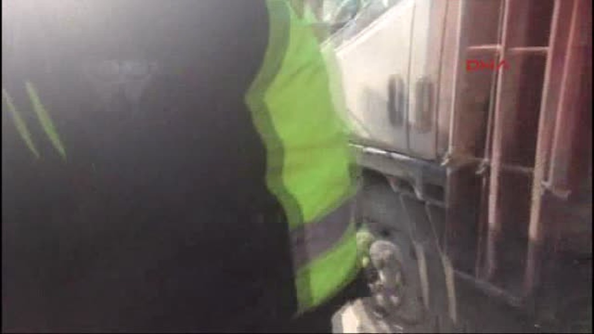 Cumhurbaşkanı Erdoğan\'ın Konvoyunda Kaza