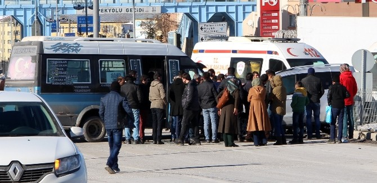 Erzurum\'da Trafik Kazası: 4 Yaralı