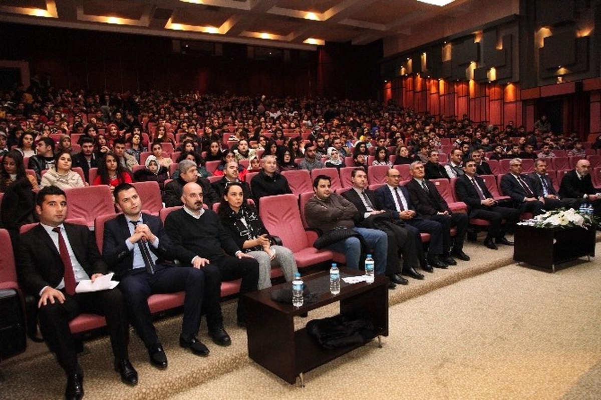 Gaün\'de "Teknikerler ve Teknikerlerin İstihdamı" Paneli