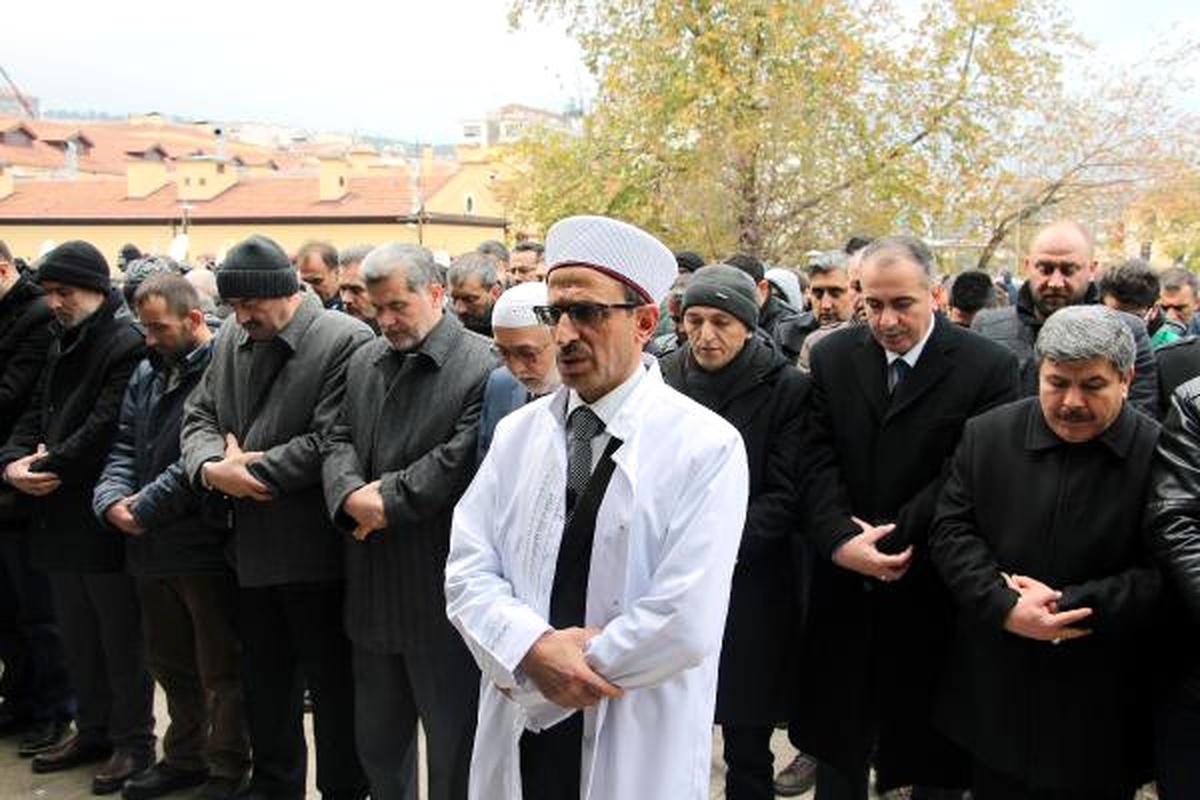 Halep\'te Ölenler İçin Samsun\'da Gıyabi Cenaze Namazı