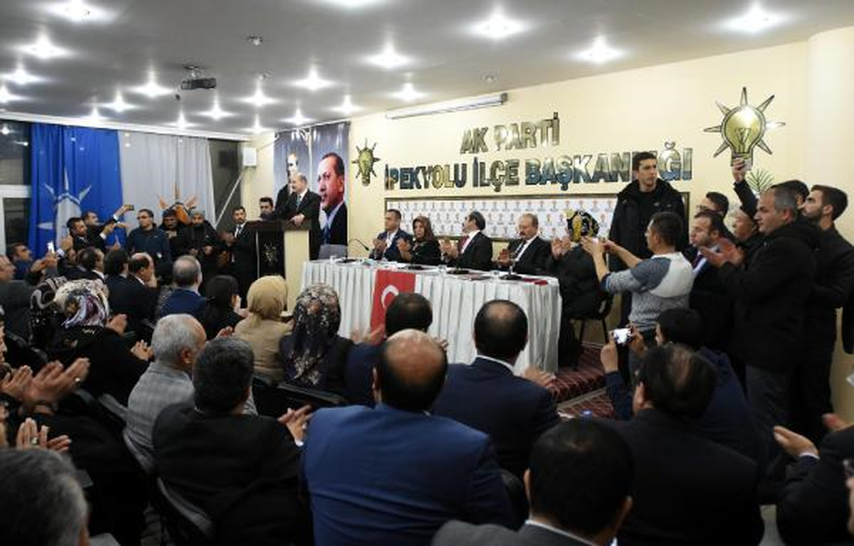 İçişleri Bakanı Soylu Van\'da: Bu İşi Kökünden Temizleyeceğiz (2)