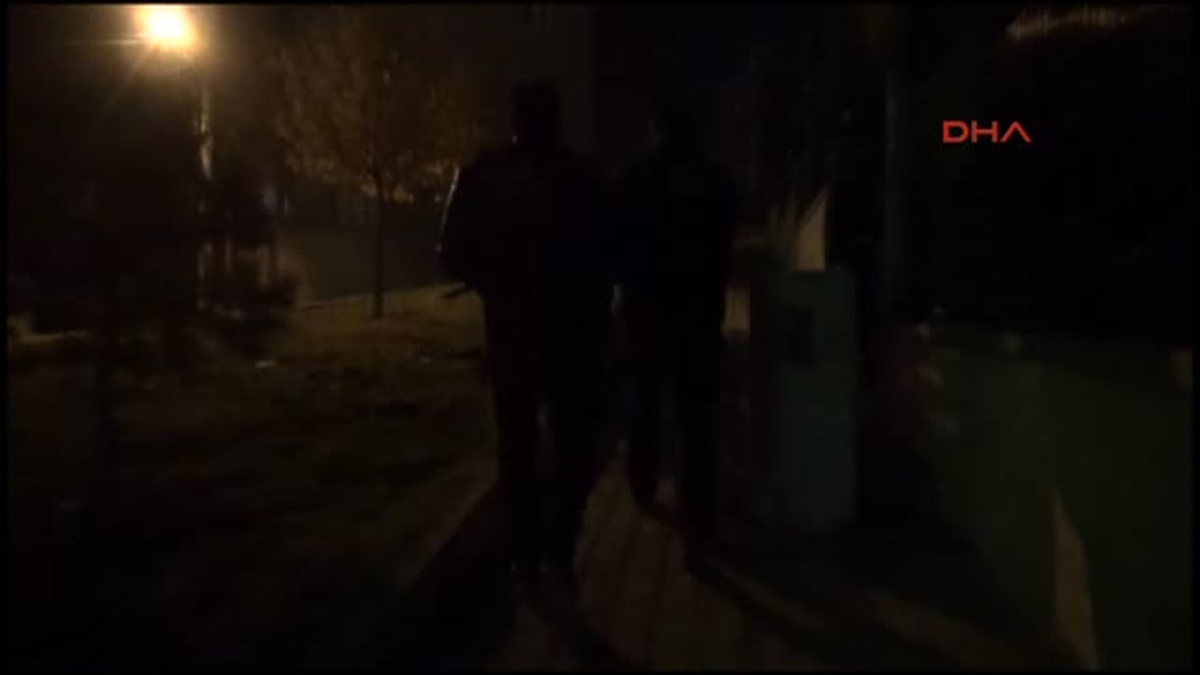 Izmir\'de Fetö Operasyonu; Gözaltı Listesinde Işadamları Var