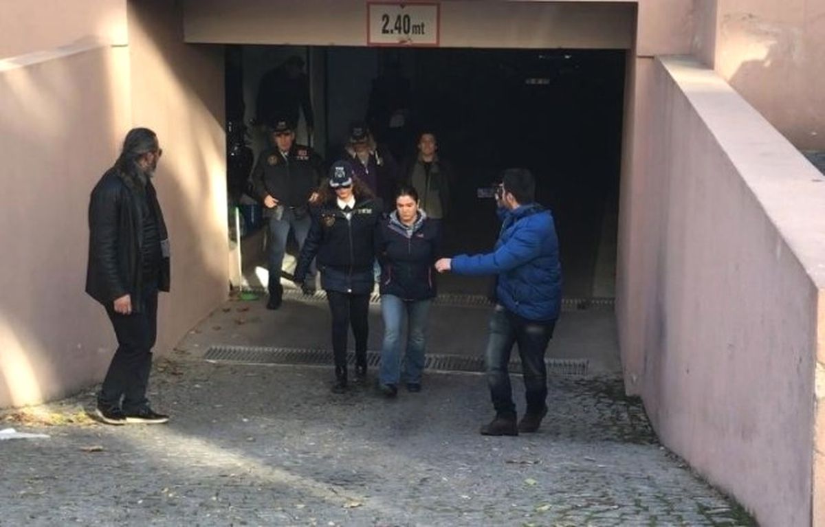 İzmir\'i de Yakalanan 2 Kadın Terörist Tutuklandı