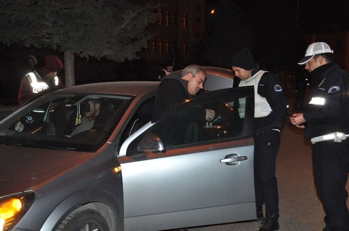 Kars\'ta Eski 20 Derecede Asayiş Uygulaması