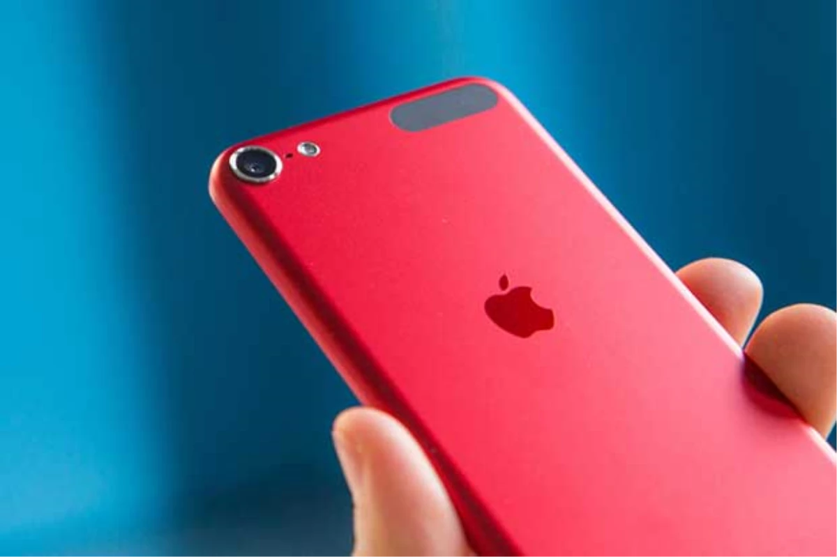Kırmızı Renkli İphone Gelecek Yıl Gelebilir