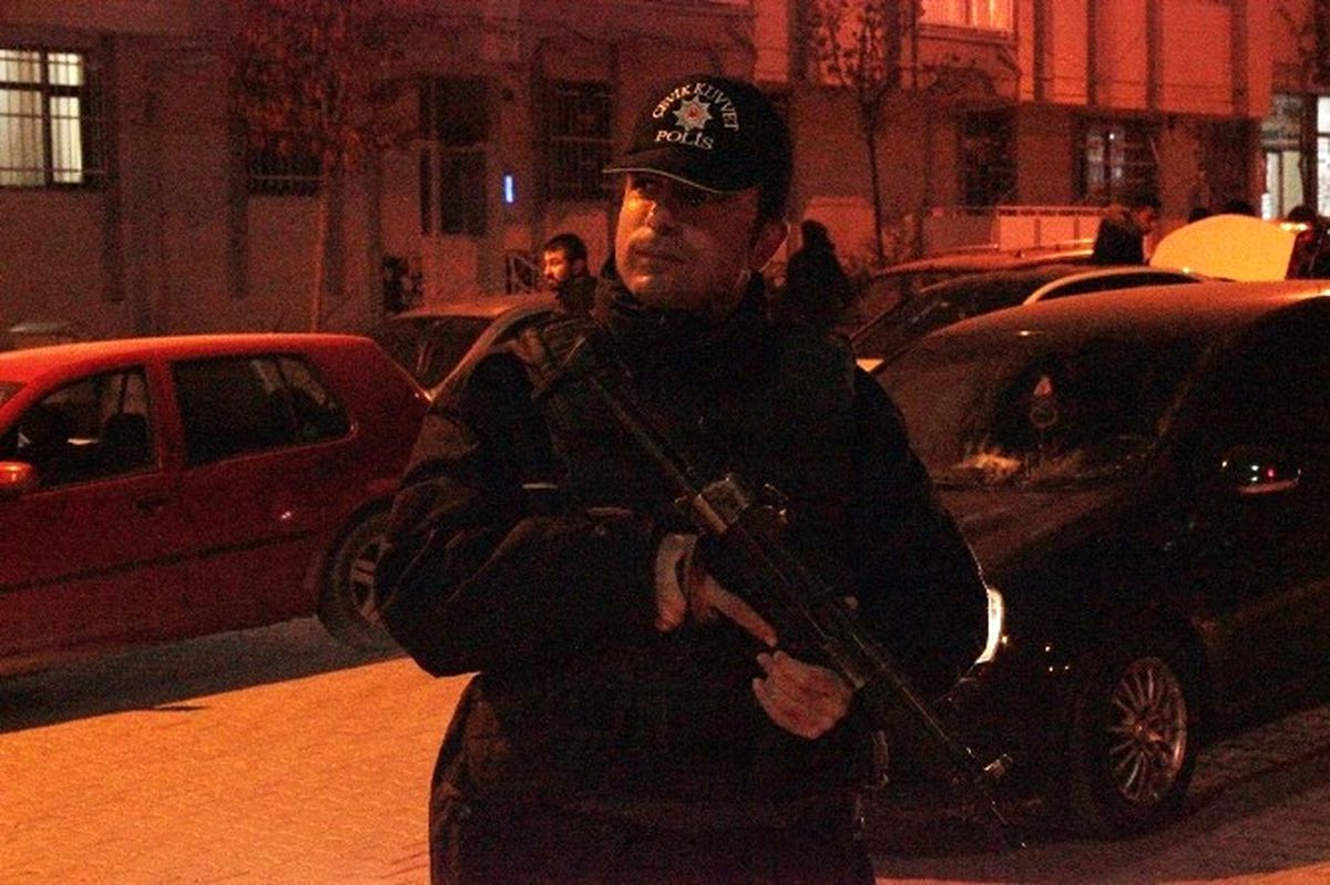 Kırşehir\'de 7 Bölgede "Huzur" Operasyonu