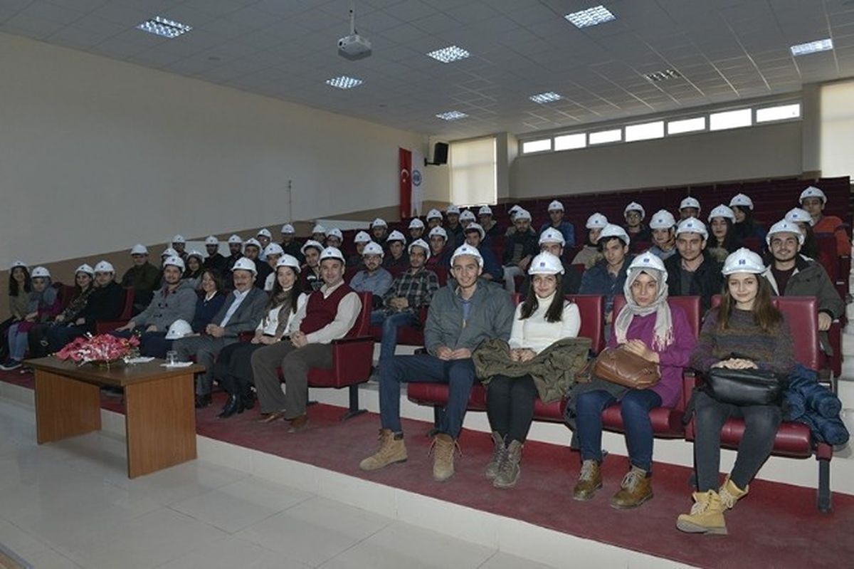 Kmü\'de Mühendis Dayanışması