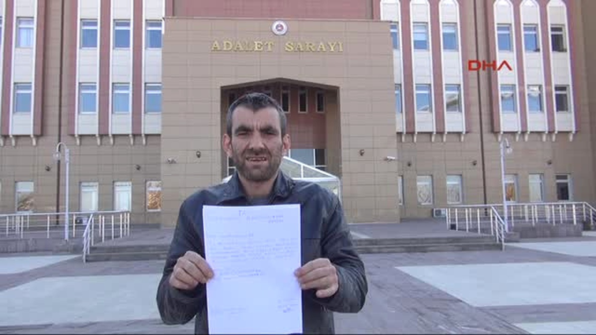 Manisa Cumhurbaşkanına Hakaret Ettiklerini Öne Sürüp, Suç Duyurusunda Bulundu