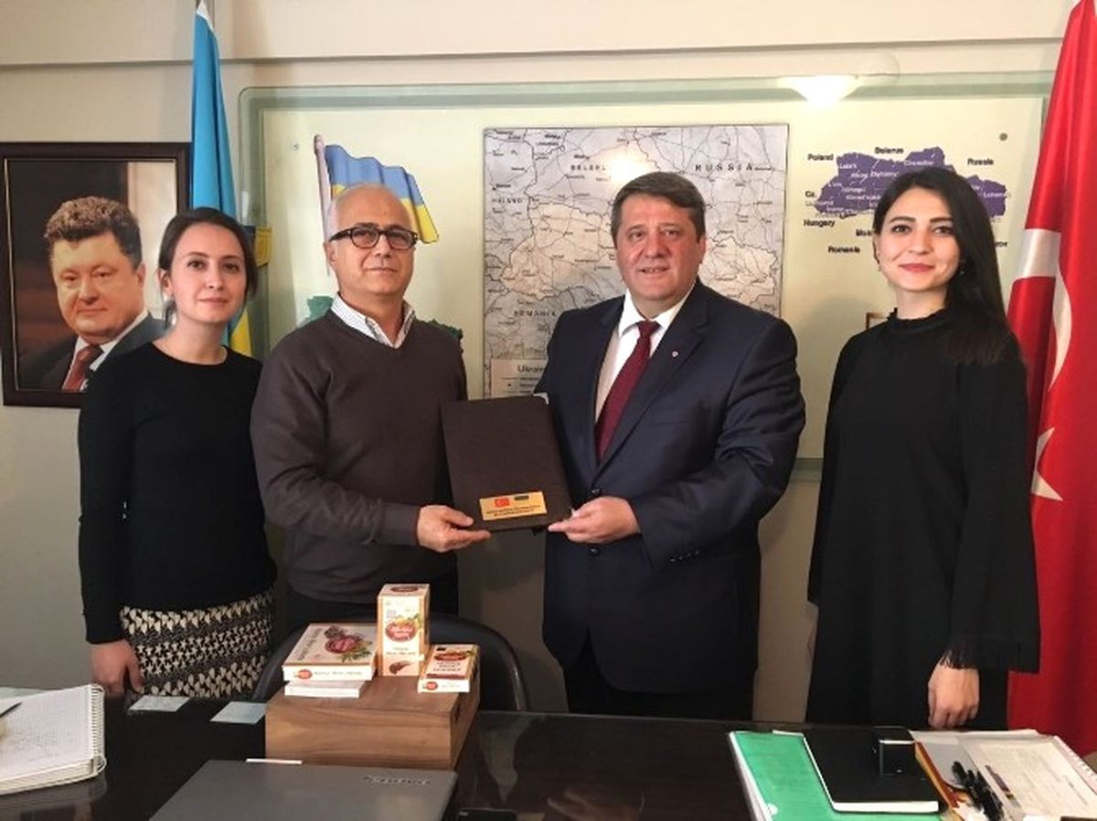 Manisa\'ya Ukraynalı Kardeş