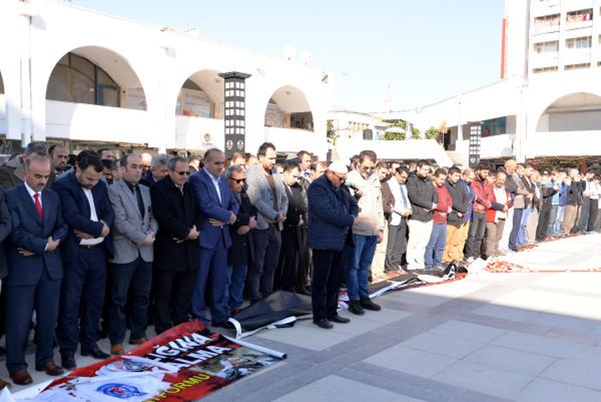 Mersin\'de Halep İçin Gıyabi Cenaze Namazı