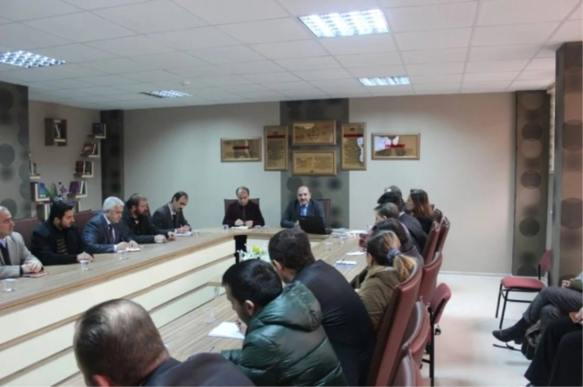 Osmaneli\'de Eğitim Değerlendirme Toplantısı Yapıldı