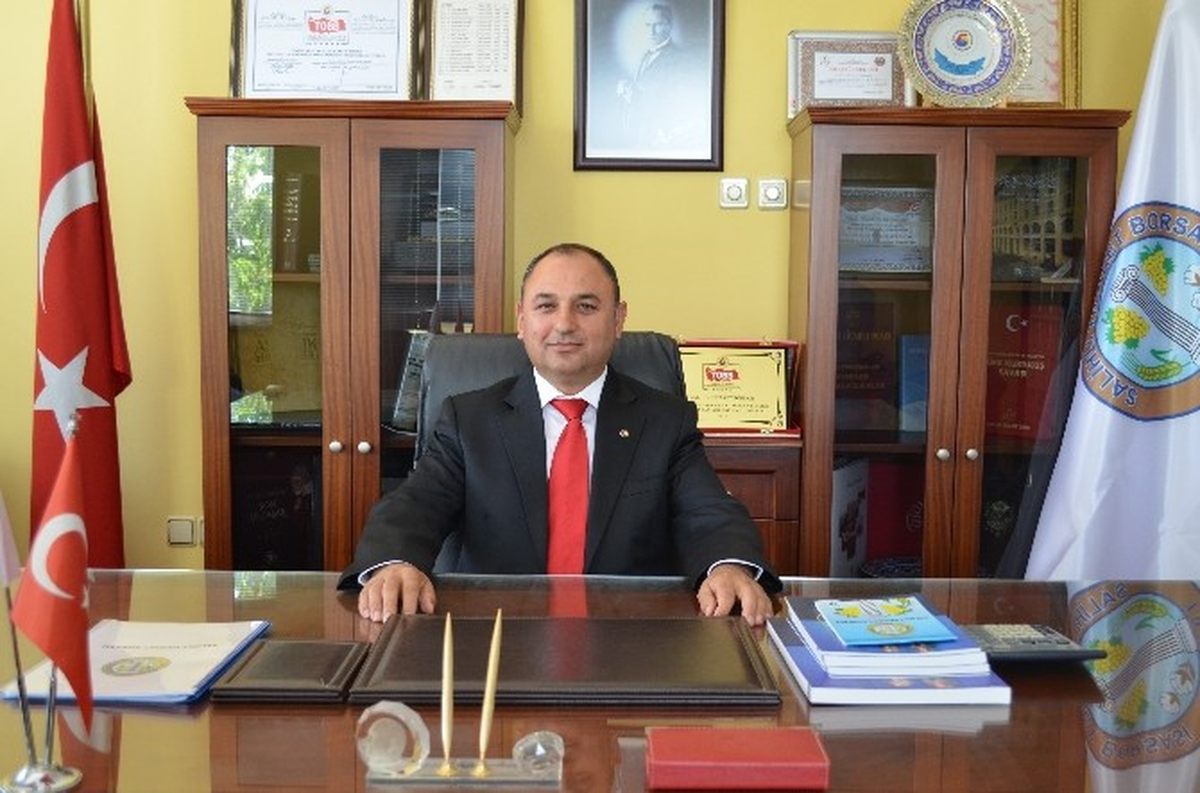 Salihli Ticaret Borsası Üyelerine \'Nefes Kredisi\'