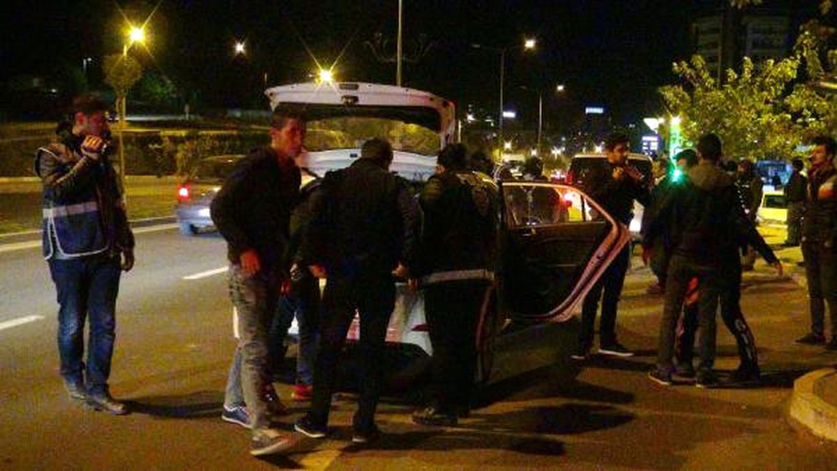 Şanlıurfa\'da 500 Polisle Huzur Operasyonu