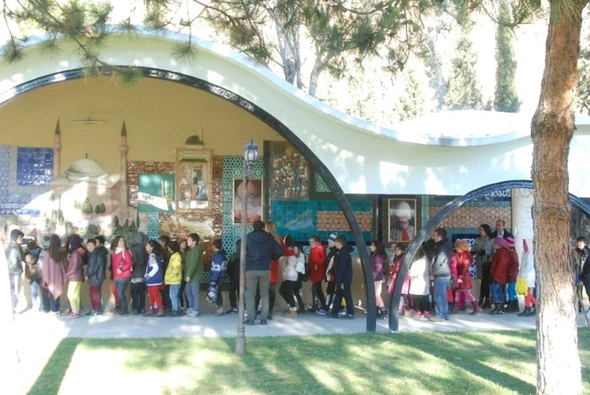 Söğüt ve Vezirhan\'dan Şeyh Edebali Türbesi ve Tarih Şeridine Ziyaret