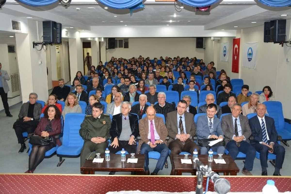 Söke\'de İnsan Hakları Konferansı