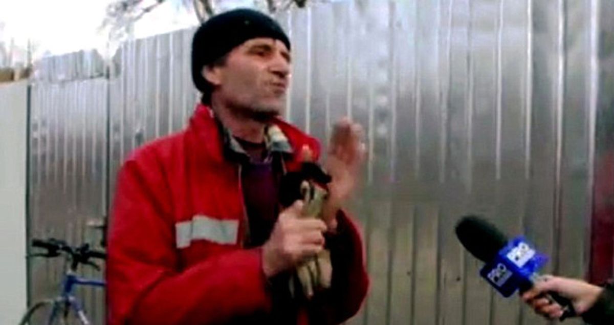 Testereyle Odun Keserken Arkadaşının Cinsel Organını Koparttı