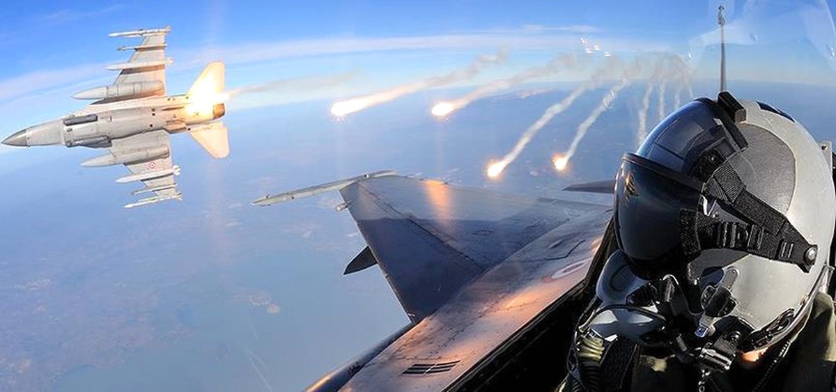Türk Jetleri, Deaş\'ın 10 Merkezini İmha Etti