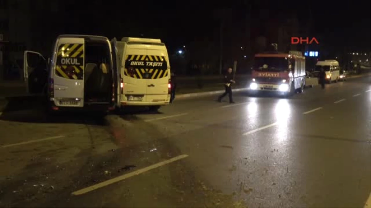 Antalya\'da Kaza 5 Yaralı