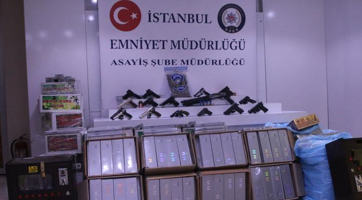 Asayiş Uygulamalarında Ele Geçirilen Malzemeler Sergilendi