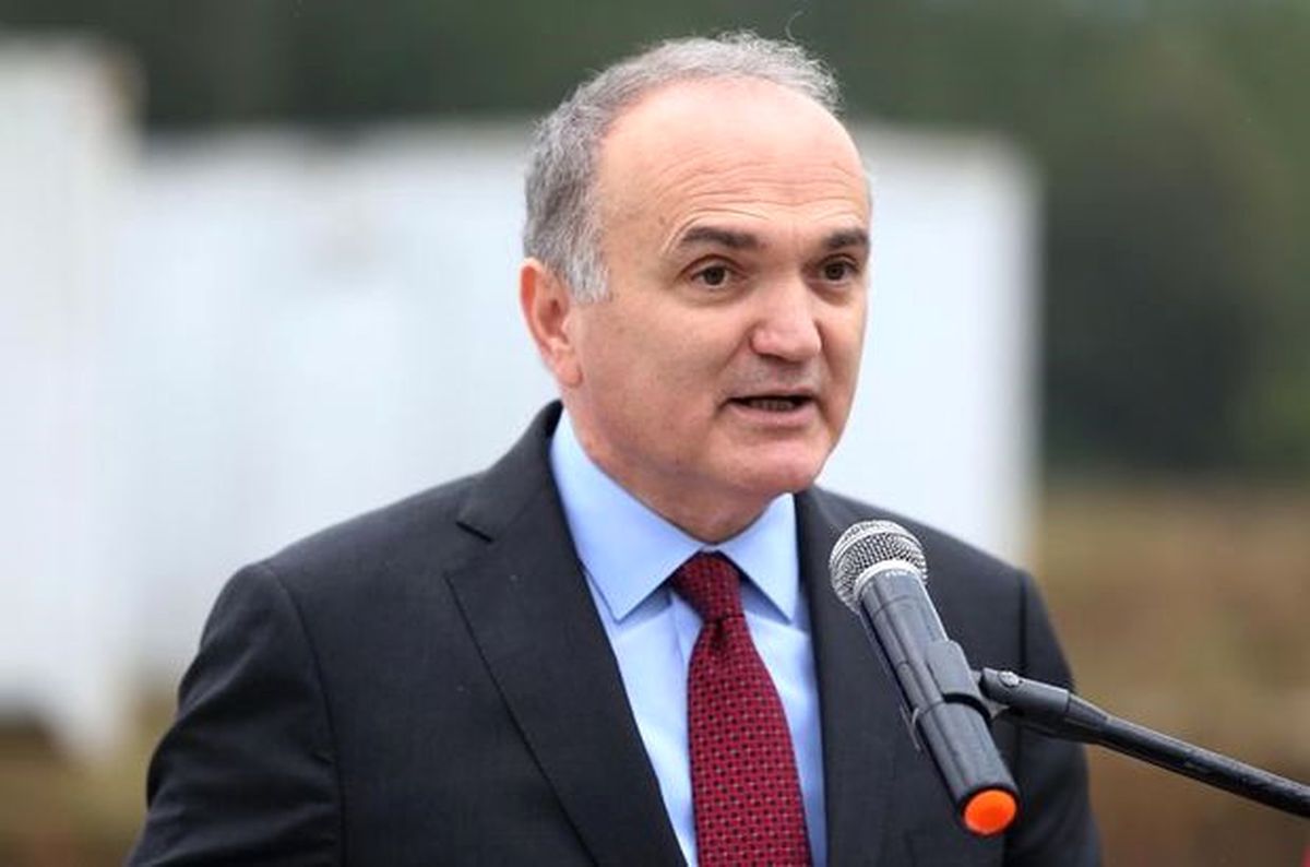 Bakan Özlü: Ekonomik Krizle Bir Panik Havası Oluşturma Peşindeler