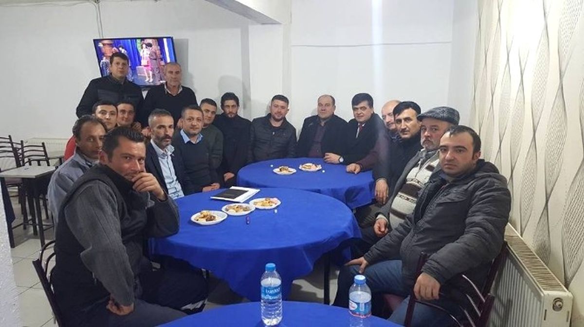Başkan Yalçın\'dan Pazaryerililer Derneği\'ne Ziyaret