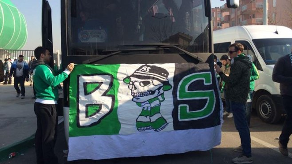 Bursaspor Taraftarı Beşiktaş Maçı İçin 40 Otobüs ile Yola Çıktı