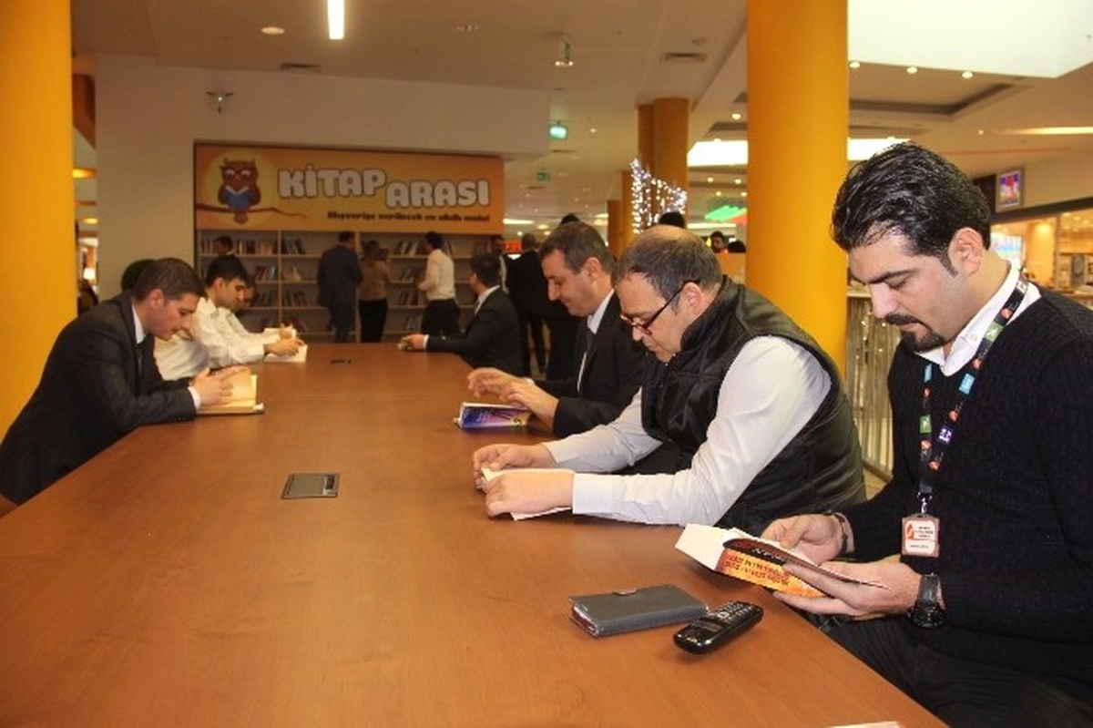Forum Gaziantep\'in Örnek Sosyal Sorumluluk Projesi Halk Kütüphanesi Açıldı