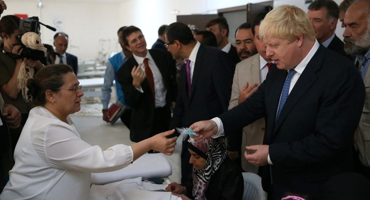 İngiltere Dışişleri Bakanı Johnson, Bahreyn\'de