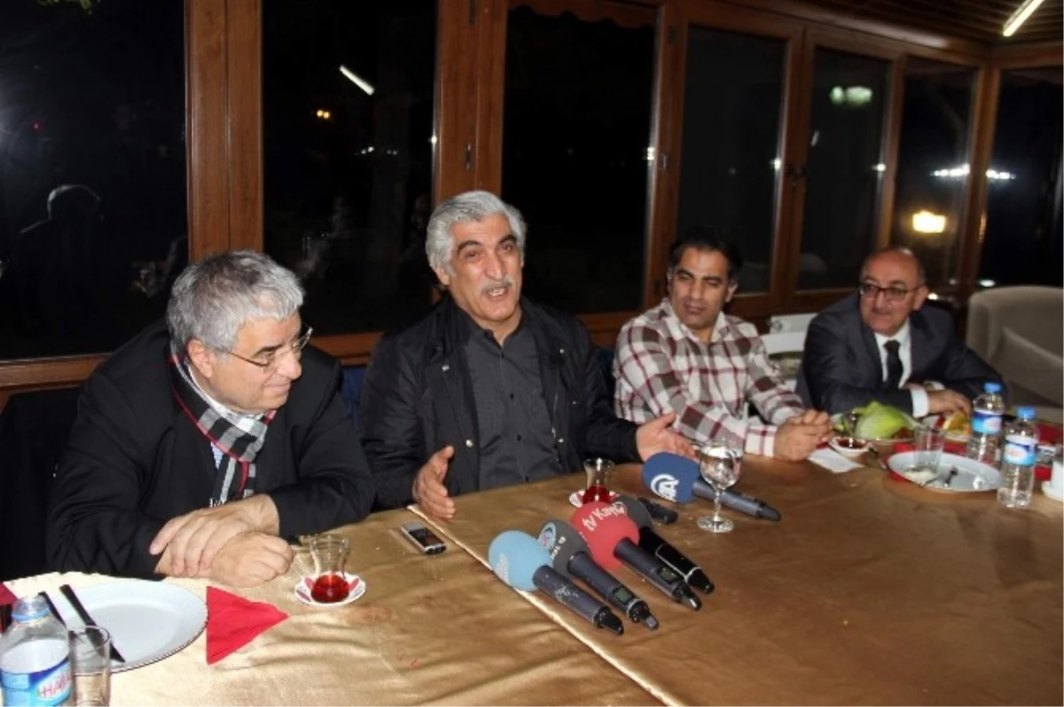 İpek Grup Yönetim Kurulu Başkanı Arslan: "Boydak Holding\'i Satın Alma Düşüncemiz Yok"
