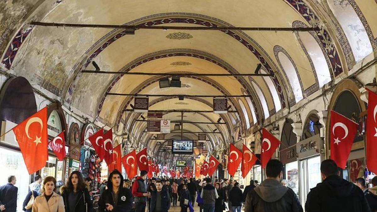 Kapalıçarşı TL\'ye Geçti