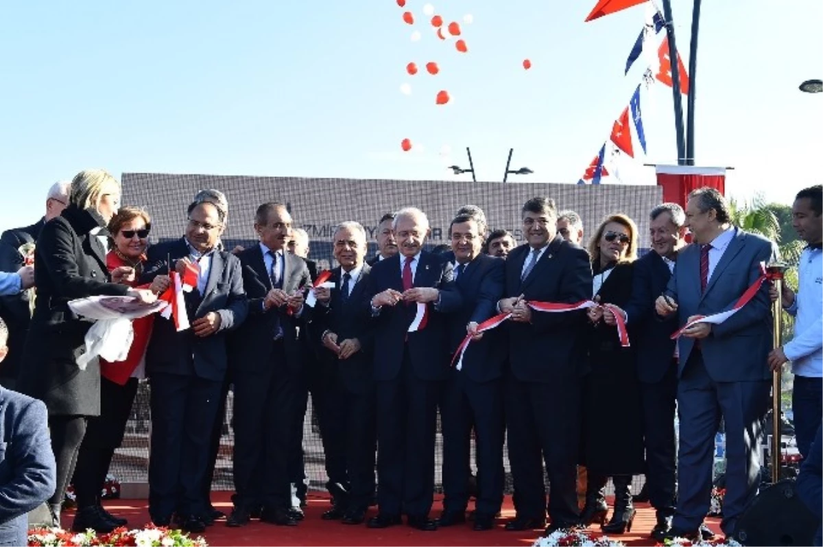 Kılıçdaroğlu İzmir Deniz Projesi\'nin İlk Etabını Açtı