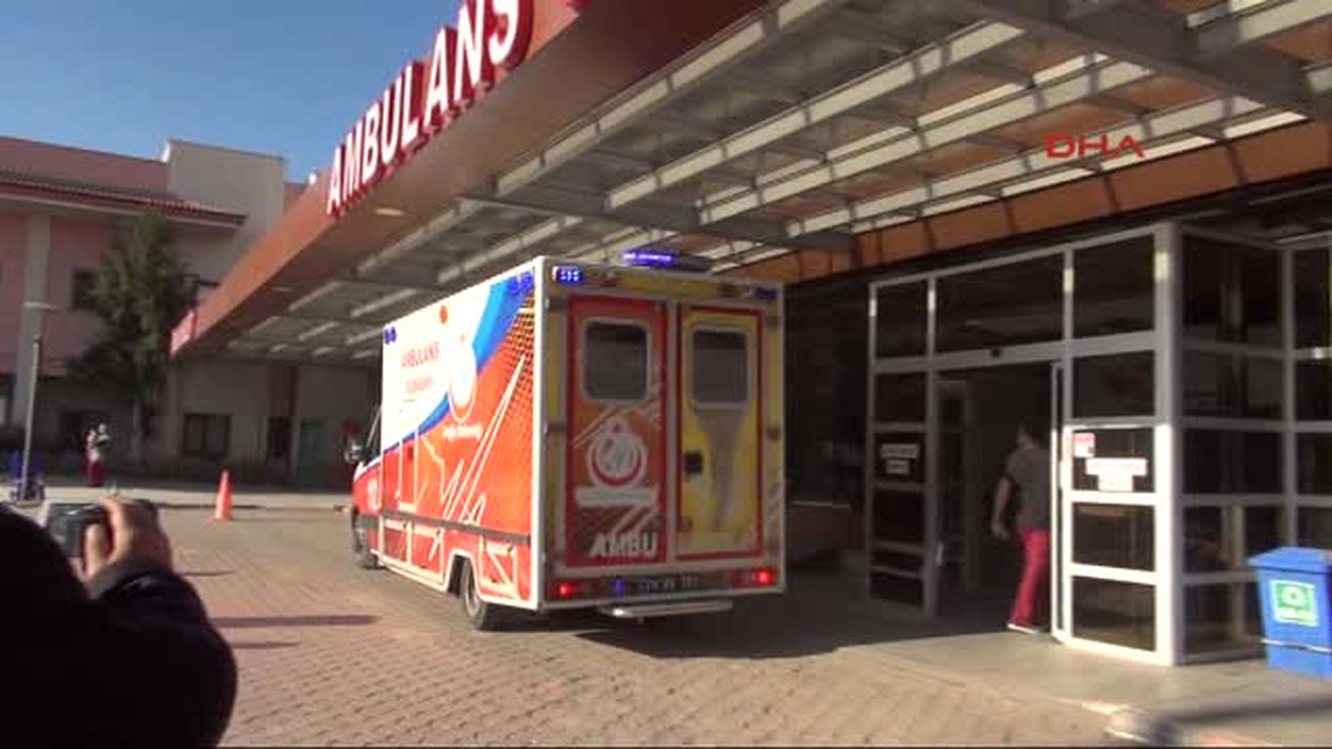 Kilis Fırat Kalkanı\'nda Yaralanan 7 Öso Askeri Kilis\'e Getirildi