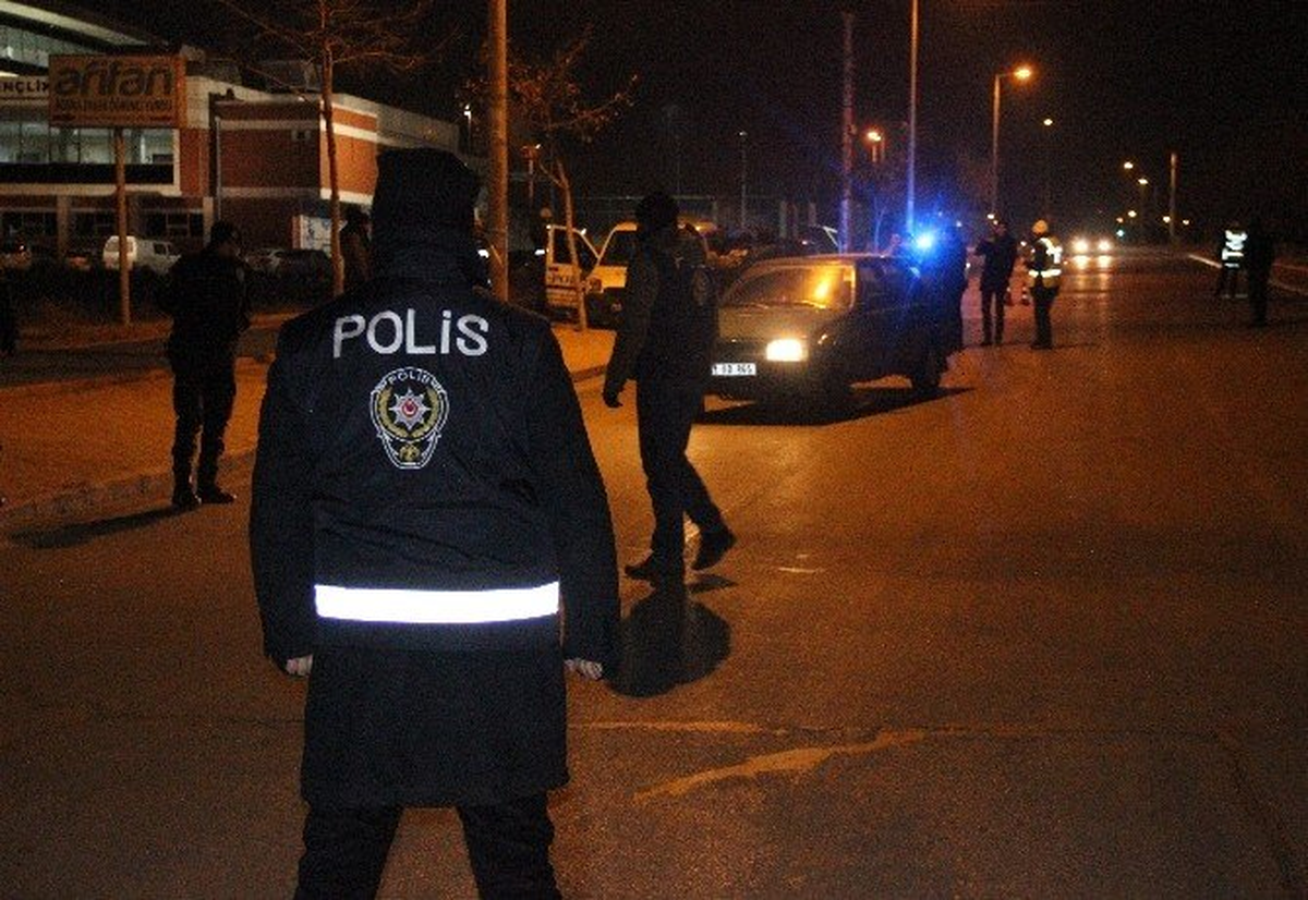 Konya\'da 853 Polisle Asayiş Uygulaması