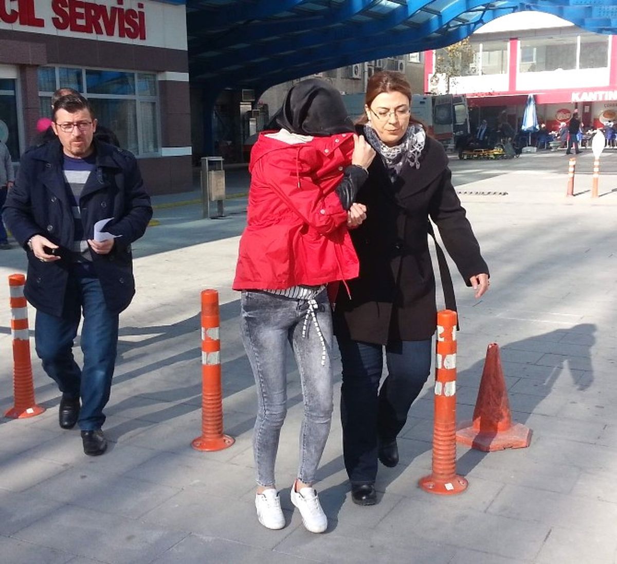 Polis-vatandaş İşbirliği Telefon Dolandırıcılarını Yakalattı