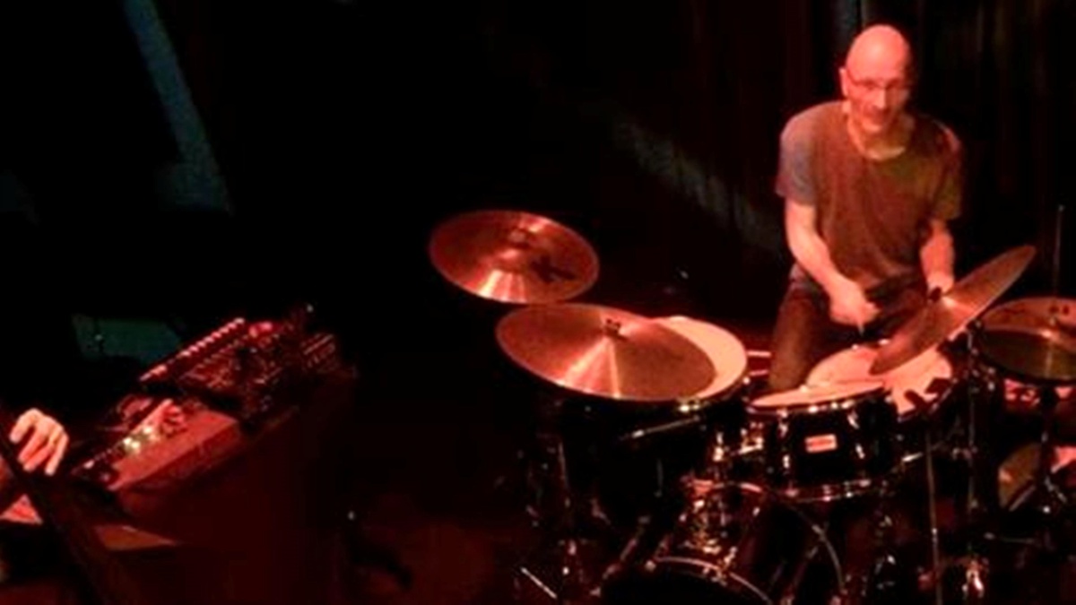 Salon IKSV\'de Neil Cowley Trio Coşkusu Yaşandı