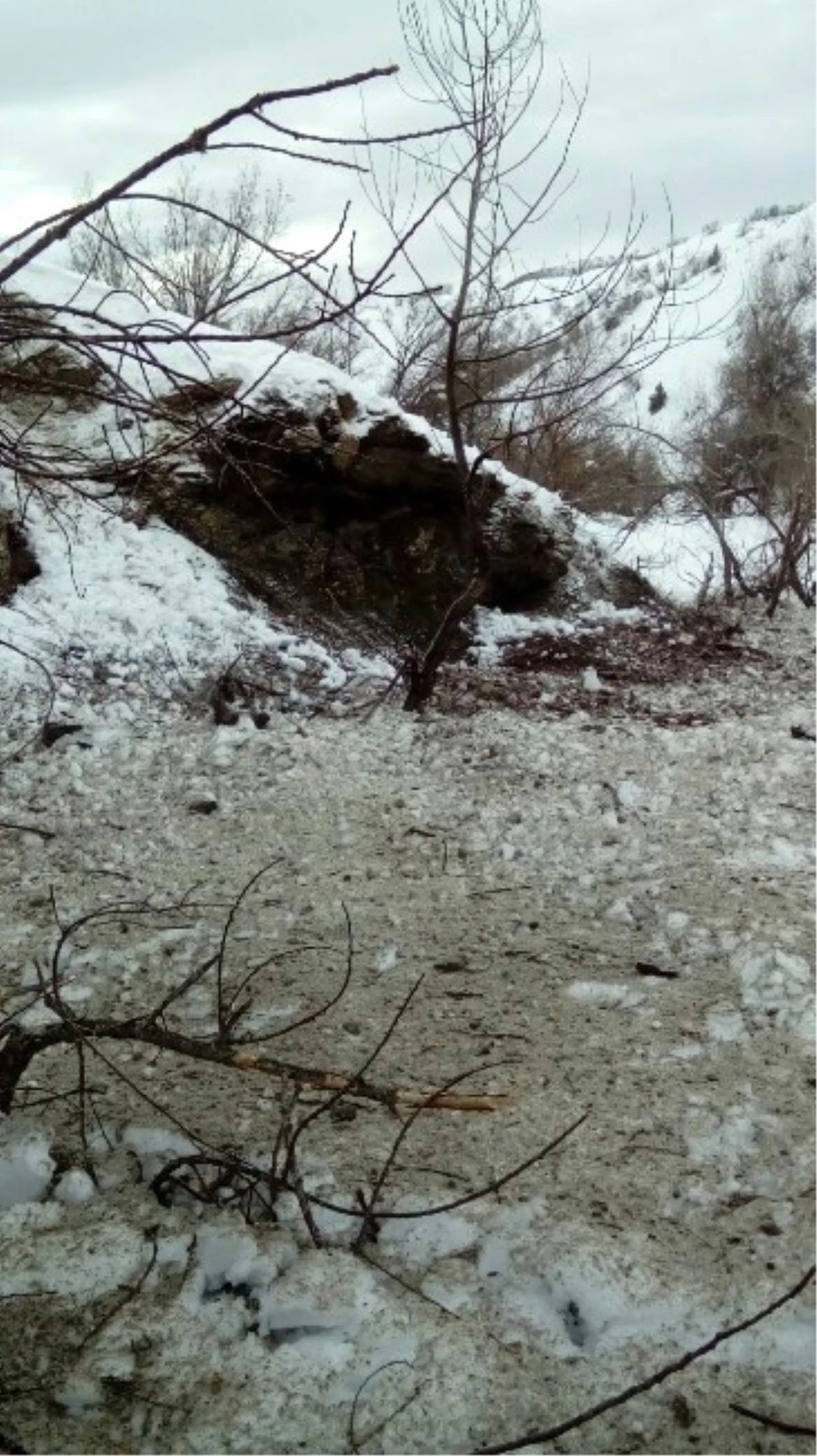 Tunceli\'de 60 Kiloluk Patlayıcı İmha Edildi