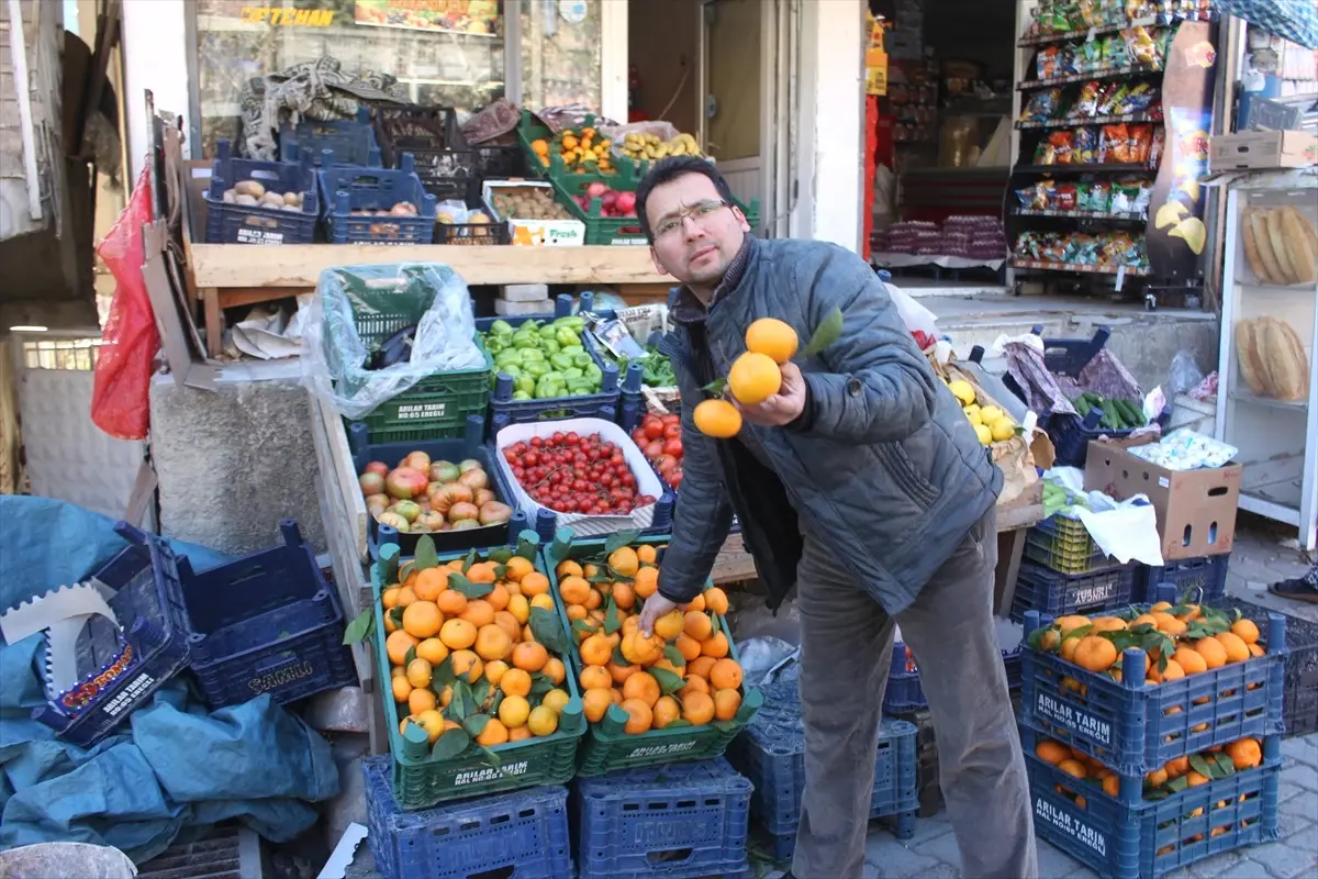 Turizm Köyü Türk Lirasına Sahip Çıkıyor