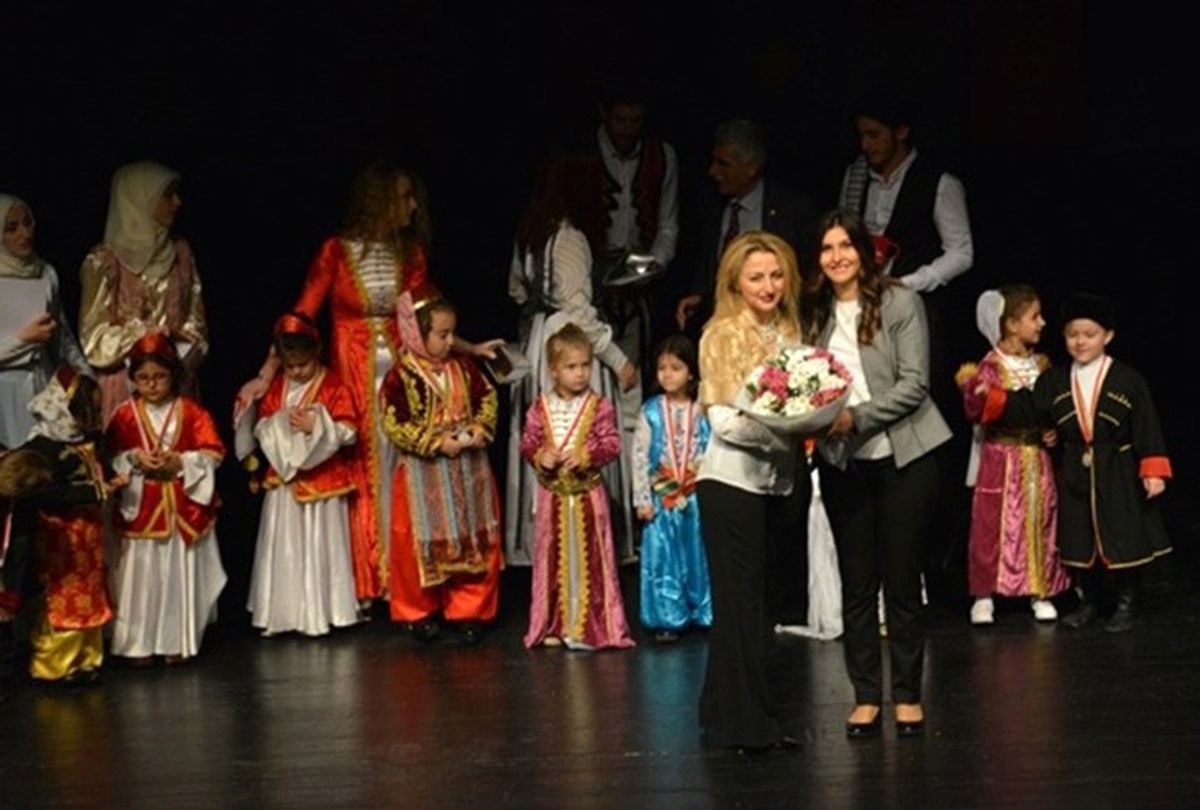 Türk Dünyası El Ele Projesinde Anaokulu Öğrencileri Örf ve Adetleri Öğrendi