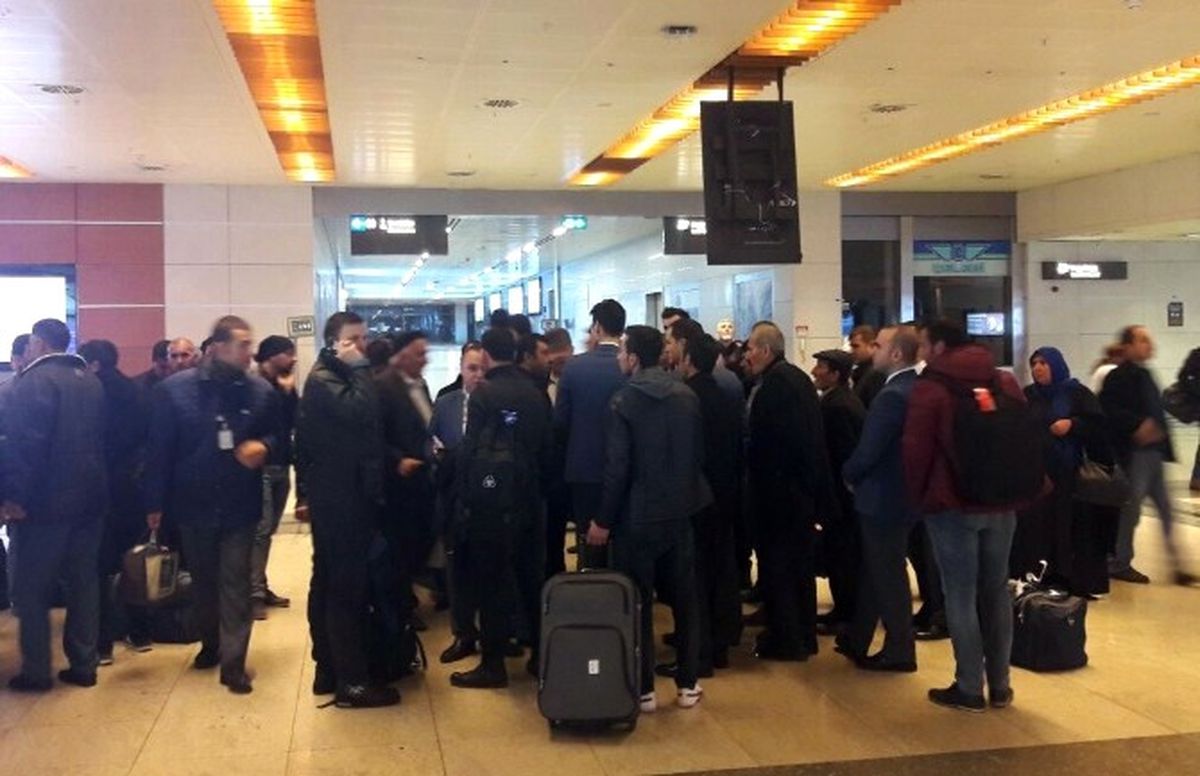 Uçaklar Van\'a İniş Yapamadı