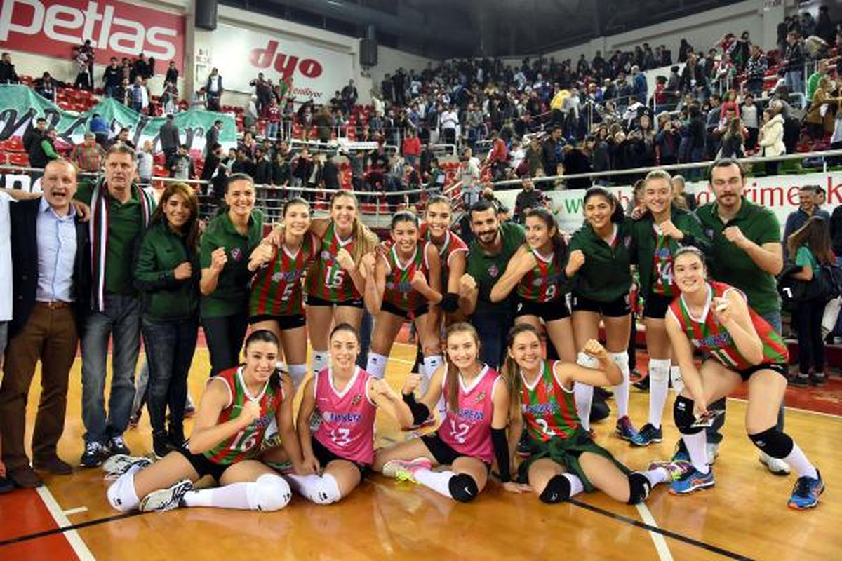 Voleybol- Karşıyaka-Bursaspor: 3-0