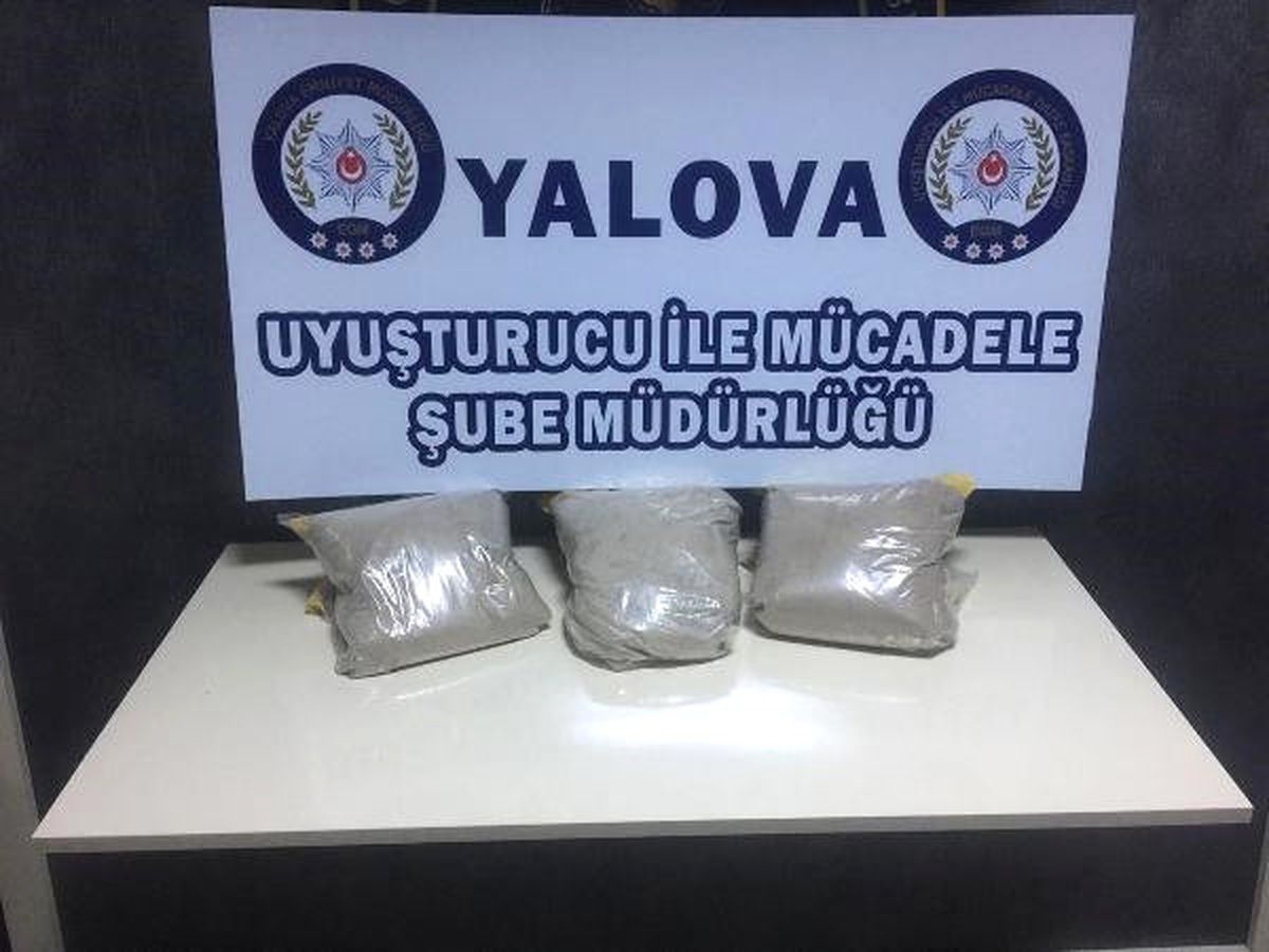 Yalova\'de 8.5 Kilo Eroin Ele Geçti